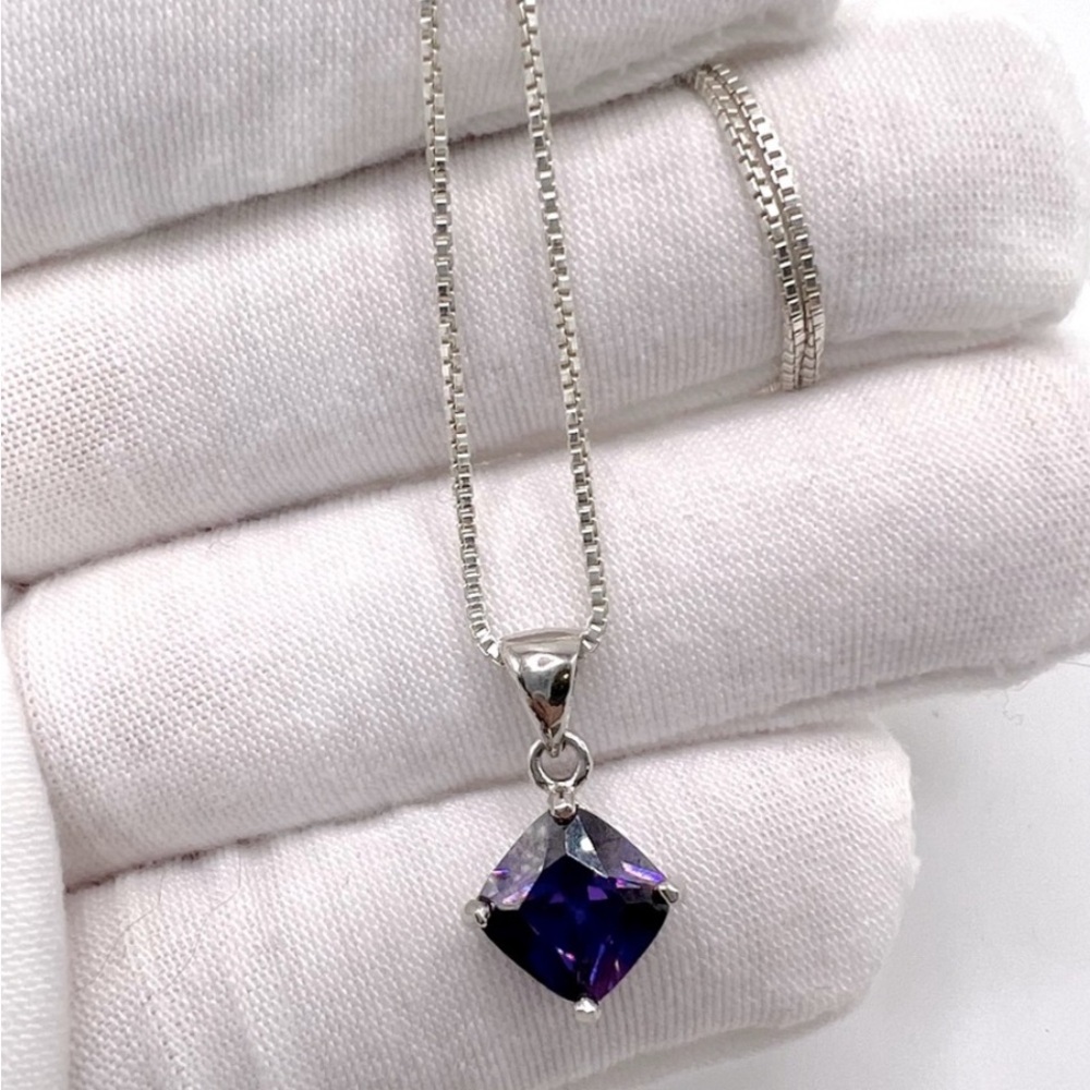 .925 Sterling Silver Amethyst Cz Necklace